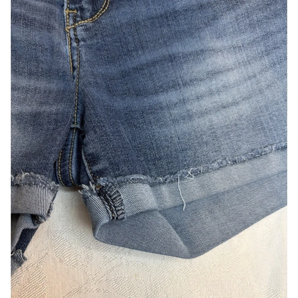 Levis Denizen Jean Shorts Womens Size 8 W29 High Rise Distressed Blue Denim